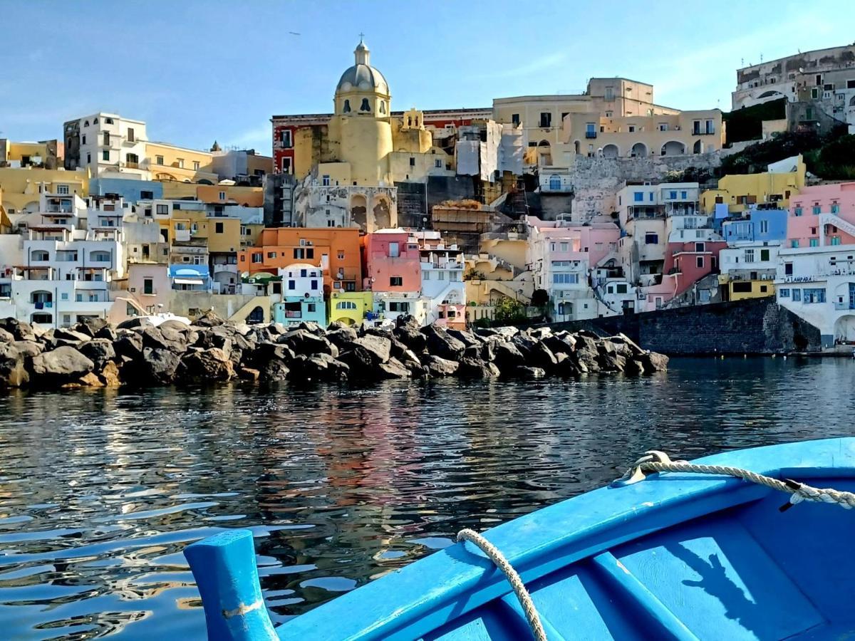شقة La Casa Azzurra بروسيدا المظهر الخارجي الصورة